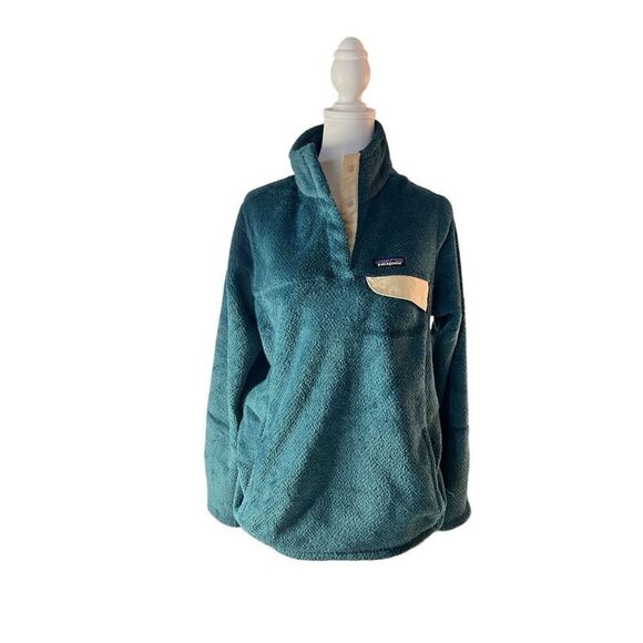 Patagonia Women's Wavy Blue Re-Tool Snap-T Slim Fit Fleece Pullover Large NWT - Picture 1 of 7